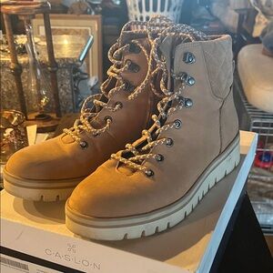 Caslon Women's Brown Lace-Up Boots